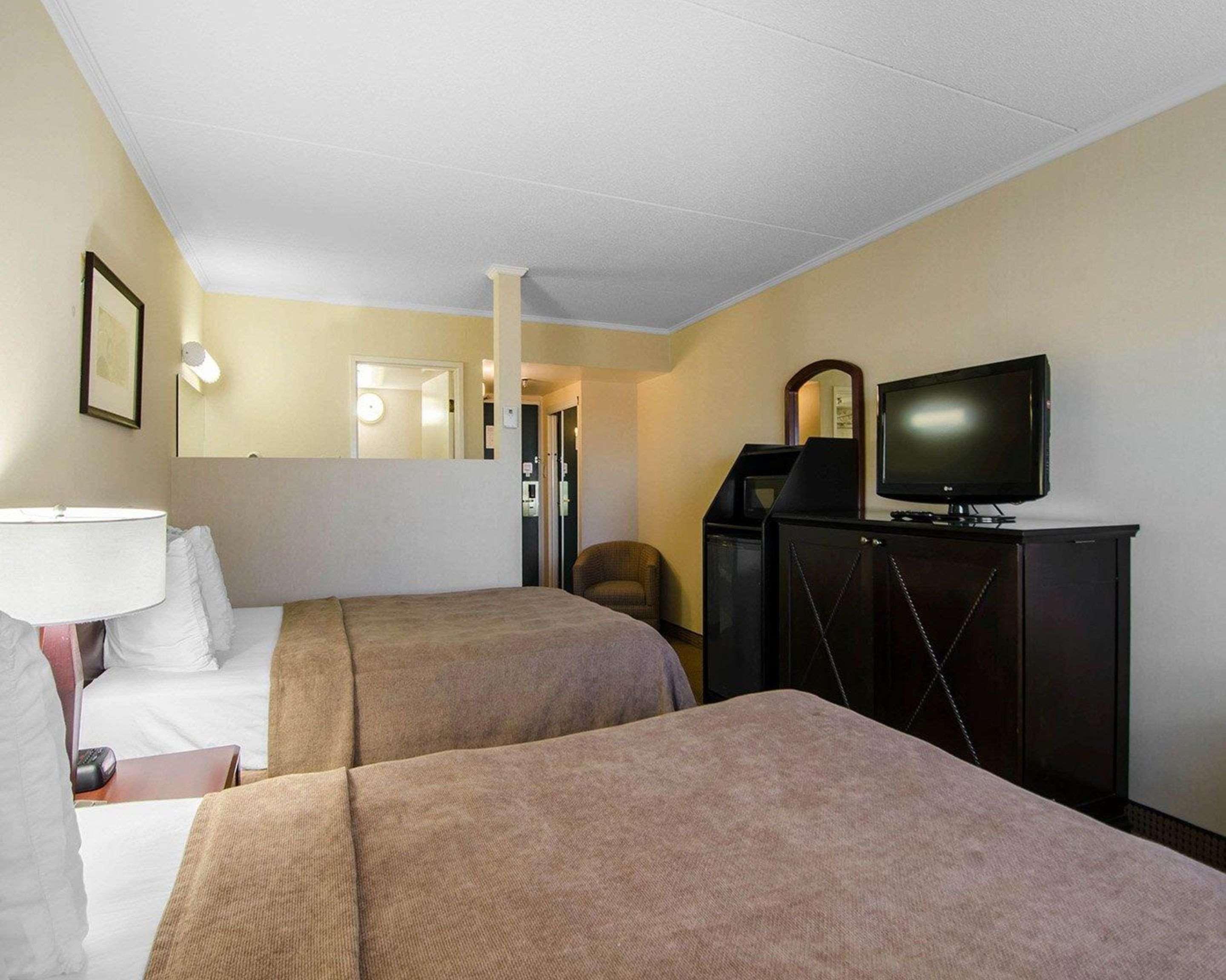 Courtyard By Marriott Regina Downtown Exterior foto
