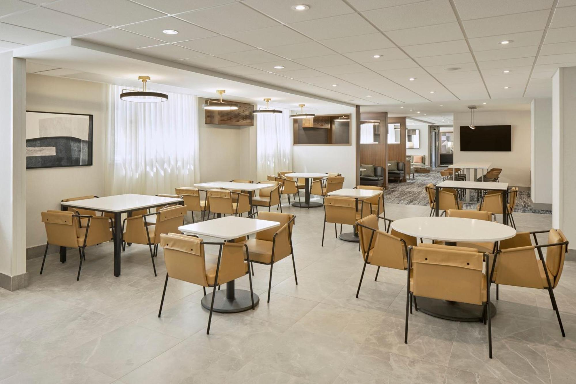 Courtyard By Marriott Regina Downtown Exterior foto