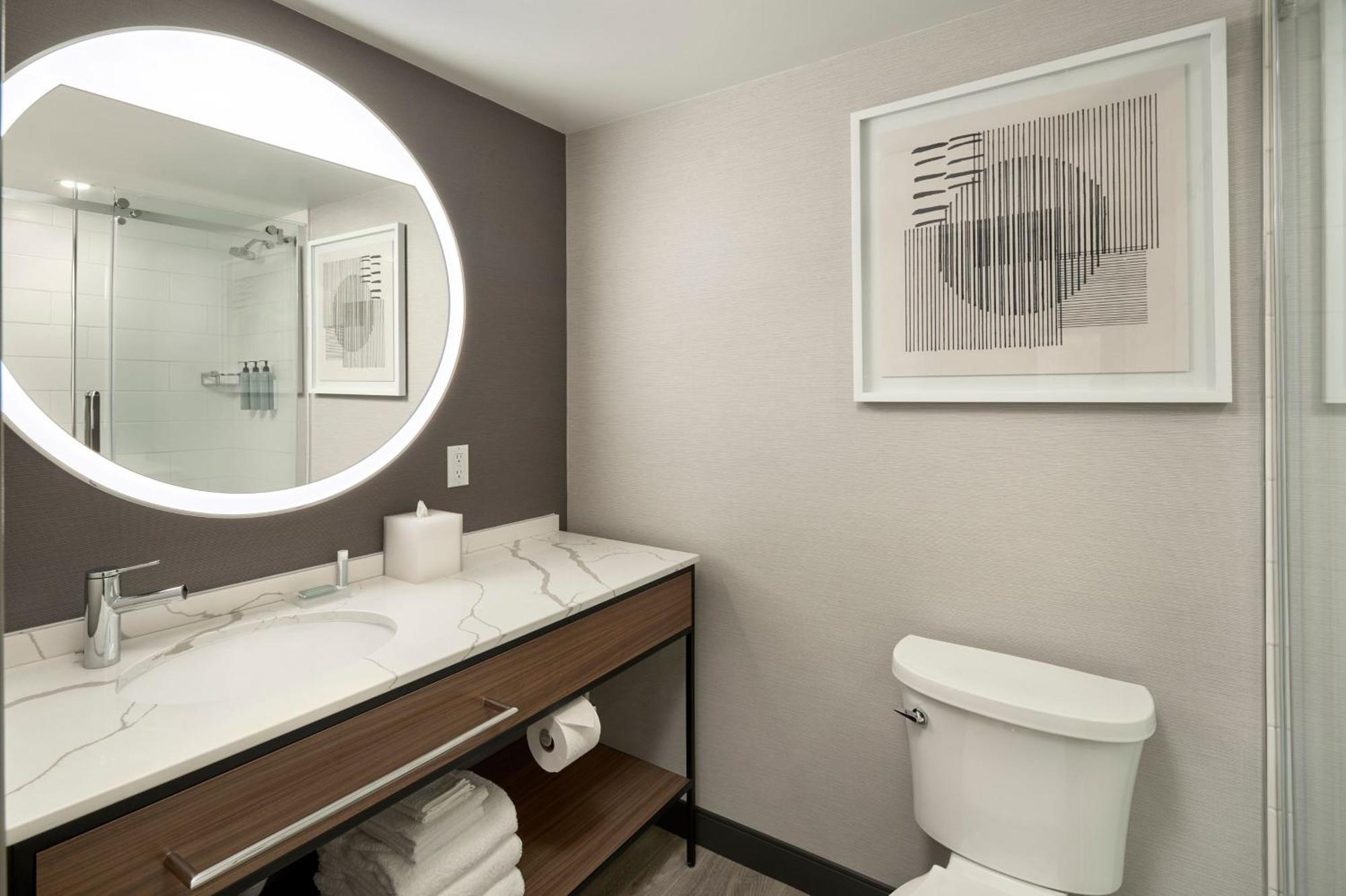 Courtyard By Marriott Regina Downtown Exterior foto