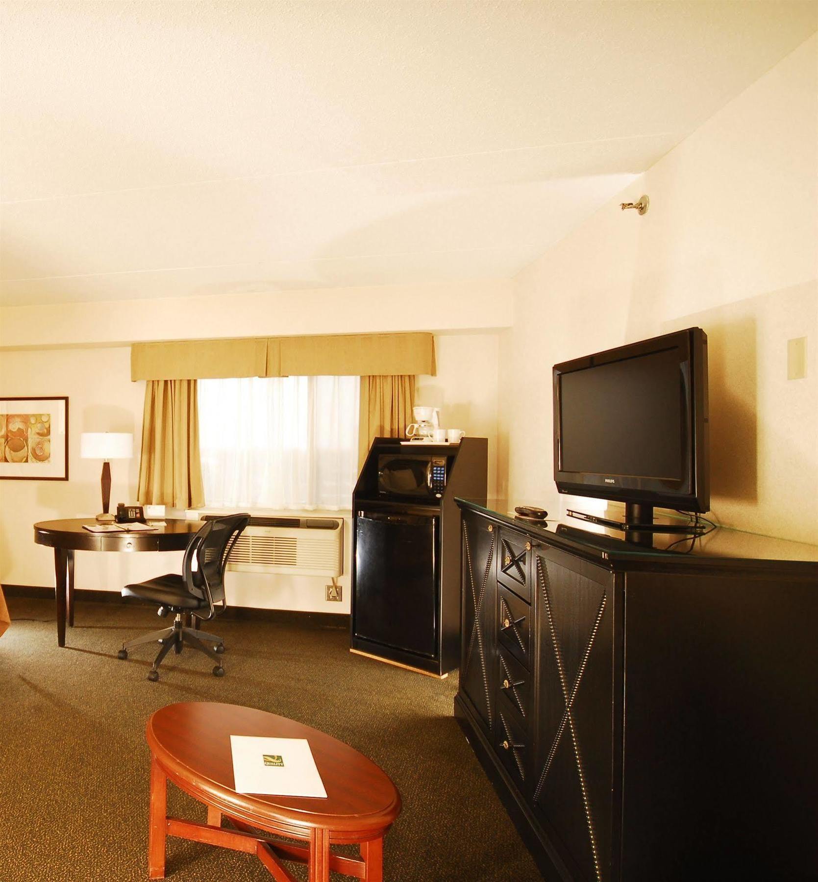 Courtyard By Marriott Regina Downtown Exterior foto